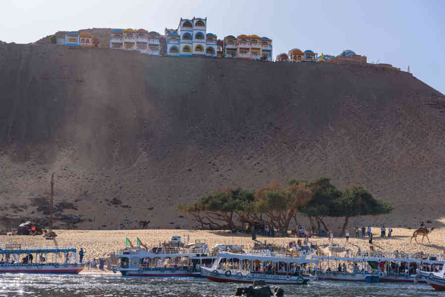 Egipto 209 - Aswan - poblado Nubio.jpg